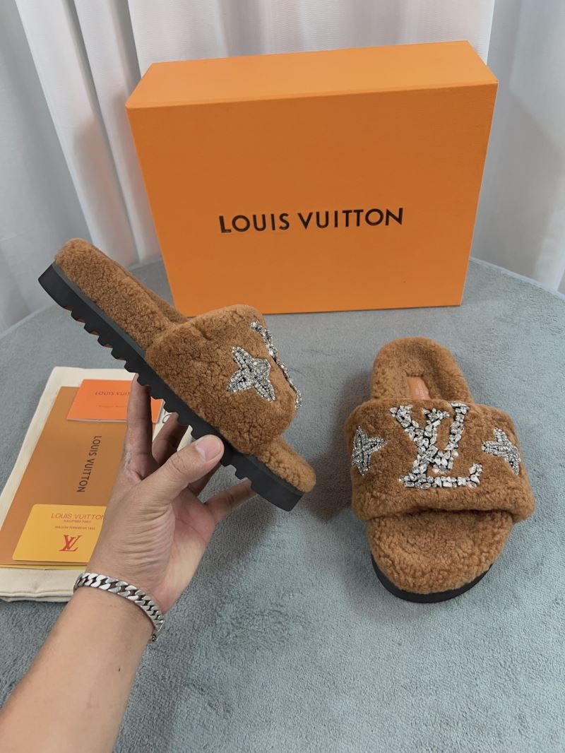 Louis Vuitton Slippers